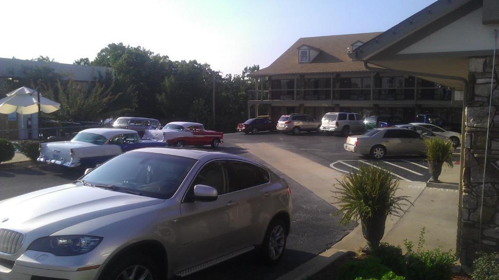 Almost Home Lodge Branson Exterior foto